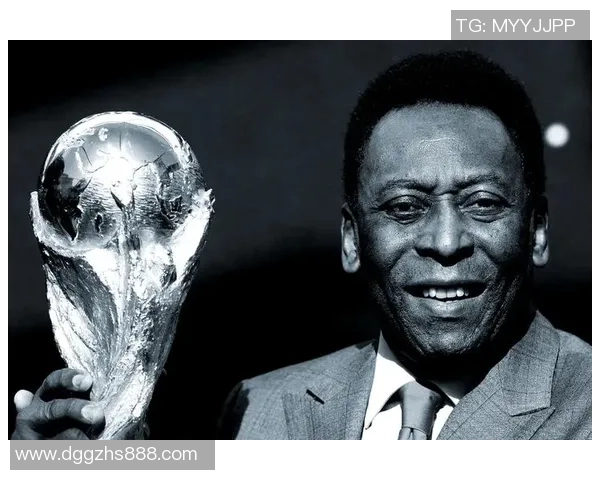 足球传奇贝利精彩瞬间全景展示与经典图片回顾 足球传奇贝利精彩瞬间全景展示与经典图片回顾